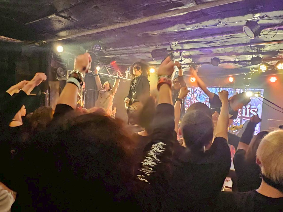 GillesdeRaisproject tweet media