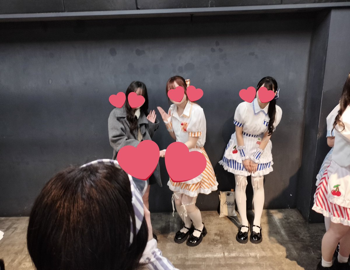 NasunoNozomi's tweet photo. 【メイキング】
西永福にいたらたまたま俺の嫁が3人も写っていた件😍
#CherryTe🍒 https://t.co/lCkv7BsYiM