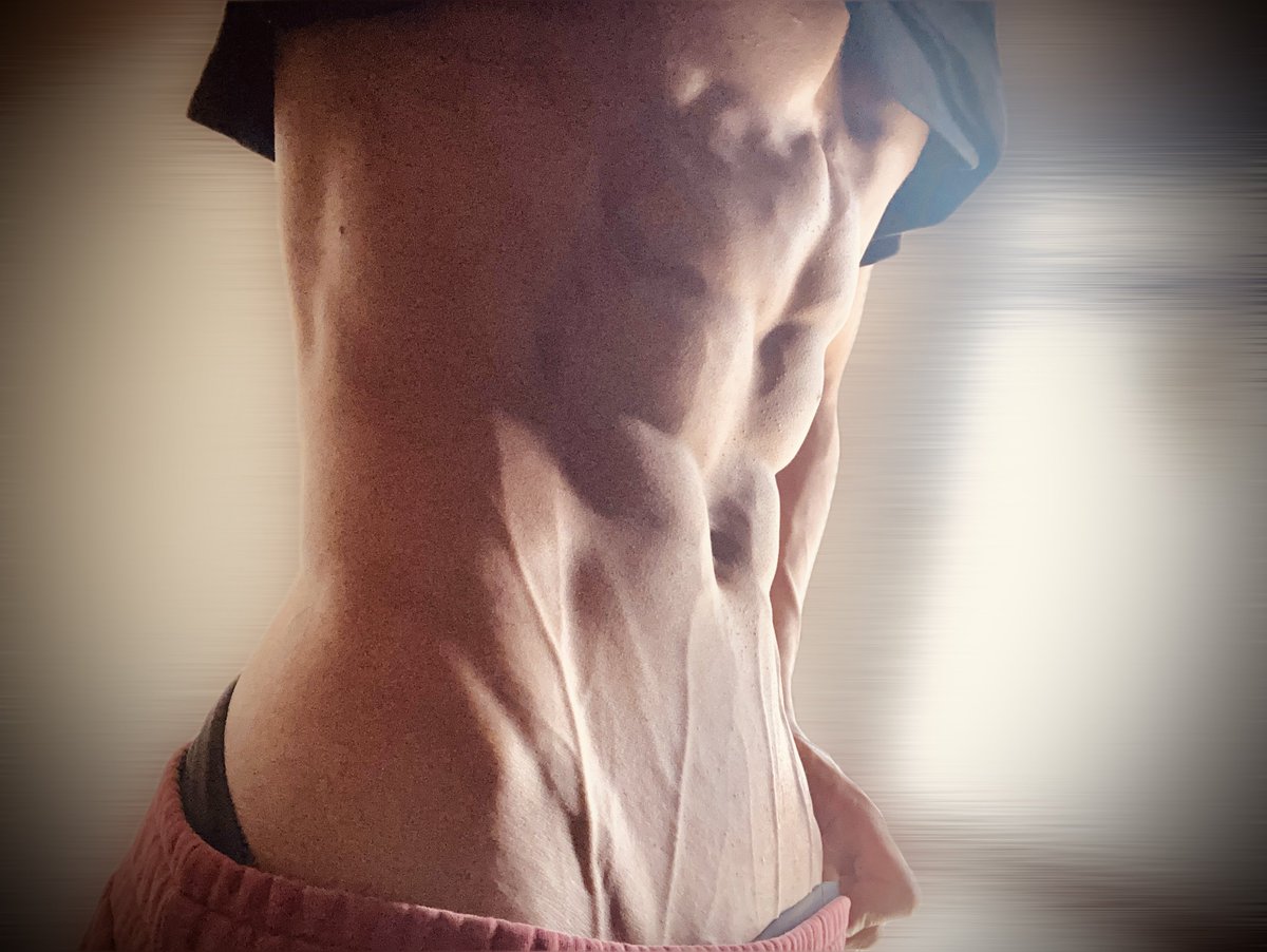 𝐽𝑖𝑁 tweet media