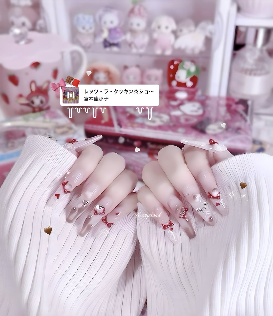 はっぴーバレンタインデコレーションなセルフネイル、できあがり🤎🍓🎀🍫ྀི