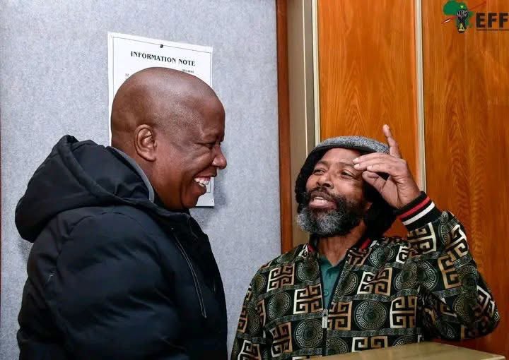 Man’s NOT Barry Roux tweet media