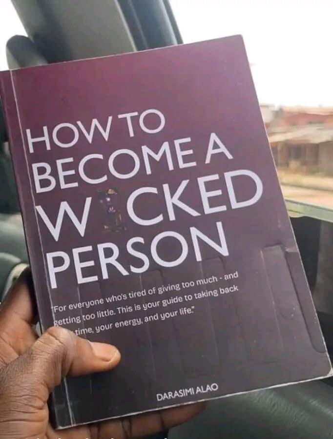 AceDominoNadie's tweet image. Go get your copy today