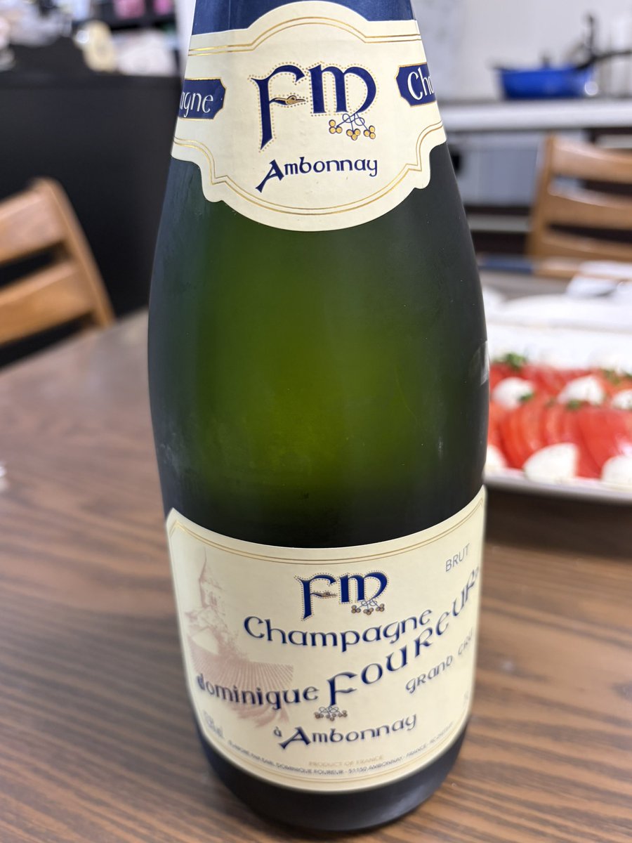 シャンパン開けます🍾優勝🏆 DOMINIQUE FOUREUR Millesime Grand Cru