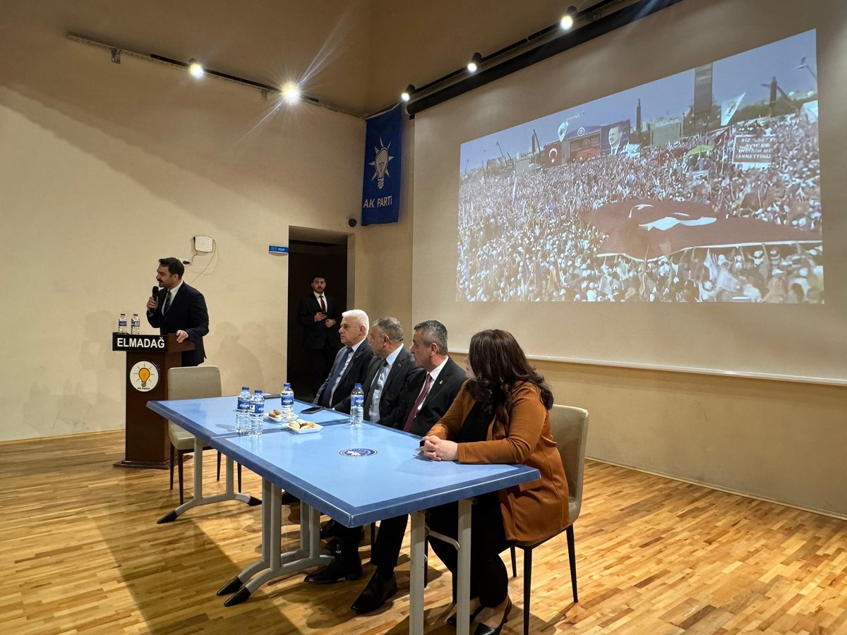 Elmadağ İlçe Danışma Meclisi Toplantımızı
Gençlik Kolları Genel Başkan Yardımcımız, Ankara Milletvekilimiz Sn <a href="/ZehraNurAydemr/">Zehranur Aydemir</a>  ile birlikte gerçekleştirdik. 

Hedeflerimiz için istişarelerde bulunduk İlçe başkanımız <a href="/OguzCalis06/">OĞUZ ÇALIŞ</a> ve teşkilatımıza gayretleri için teşekkür ediyoruz.