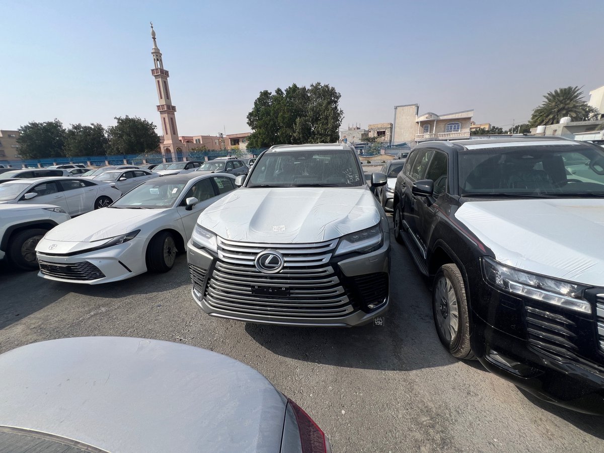 Pouya Badfar tweet media