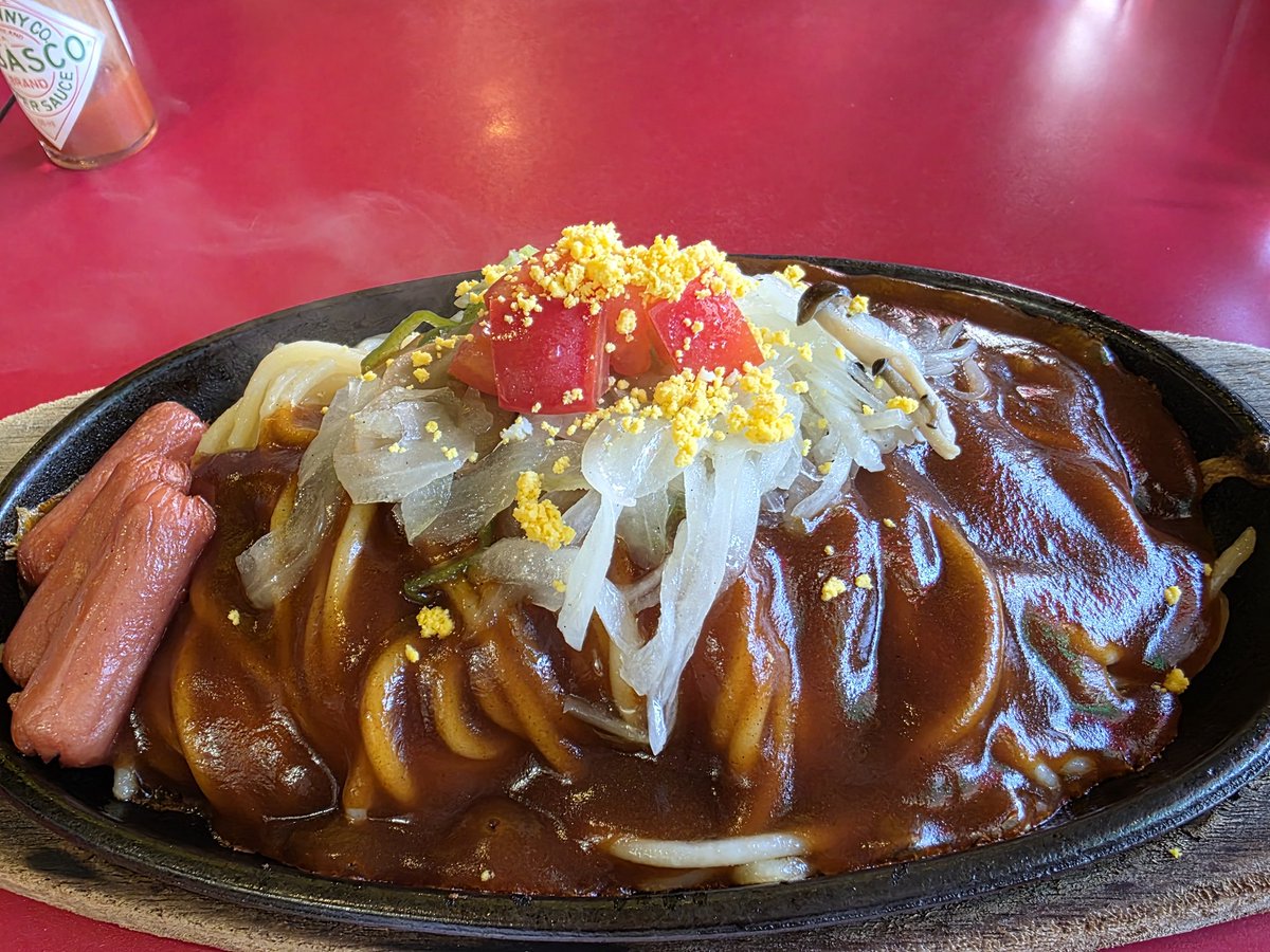 keikei0510's tweet photo. 豊橋２日目も更にパワーアップしていて
観る度どんどん引き込まれていく！！
サド公爵夫人、大好きだなぁ…
永遠に観ていたいなぁ…✨
自分の中で今日が見納めでした✨
カーテンコール、今日も笑顔がカッコ良かった‼️いよいよ福岡大千秋楽、
頑張って下さい✨
#サド侯爵夫人 
#成宮寛貴
#東出昌大 https://t.co/ArZc6n3Vc7