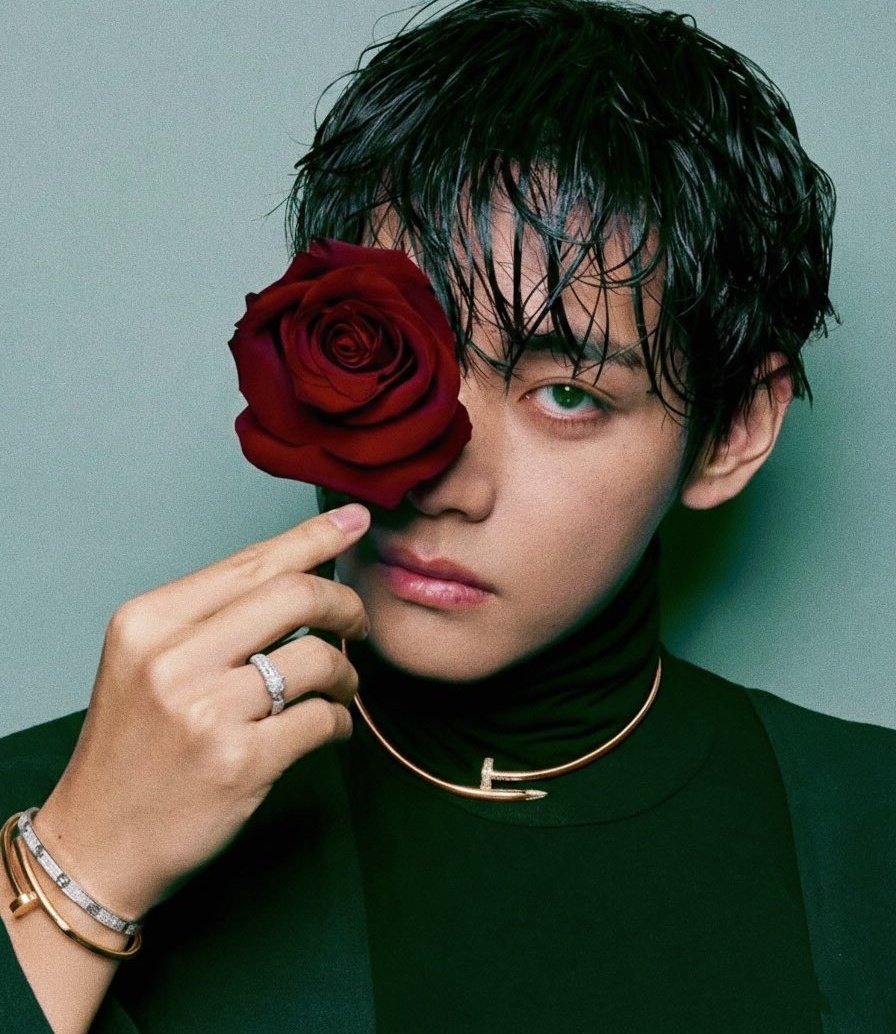 We should focus on taehyung whole discography. LET'S STREAM WE