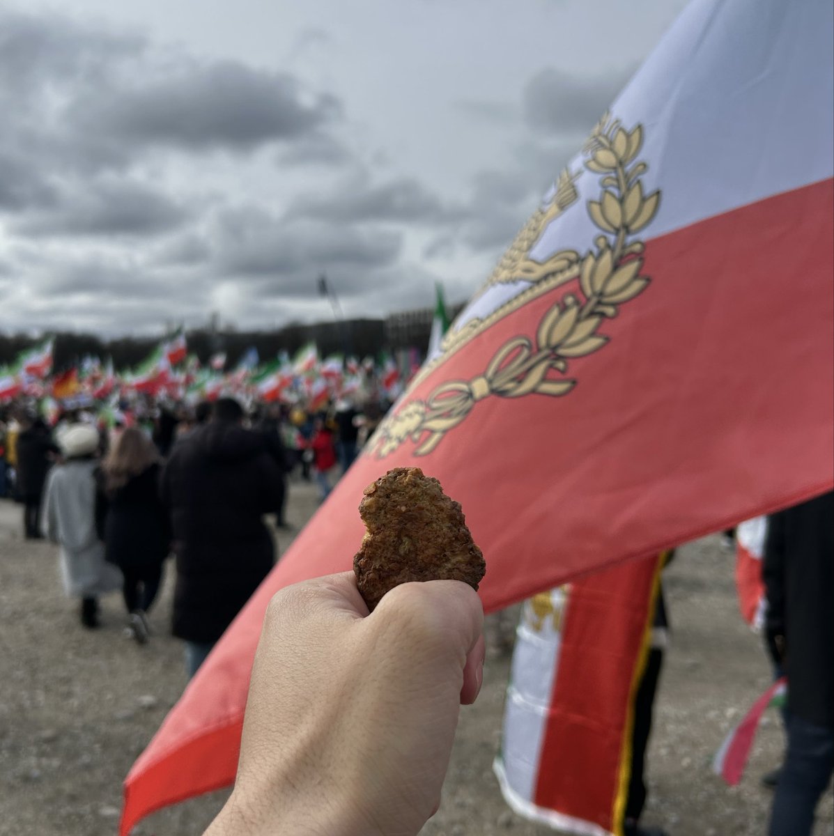 PhiDel 🇮🇷 tweet media