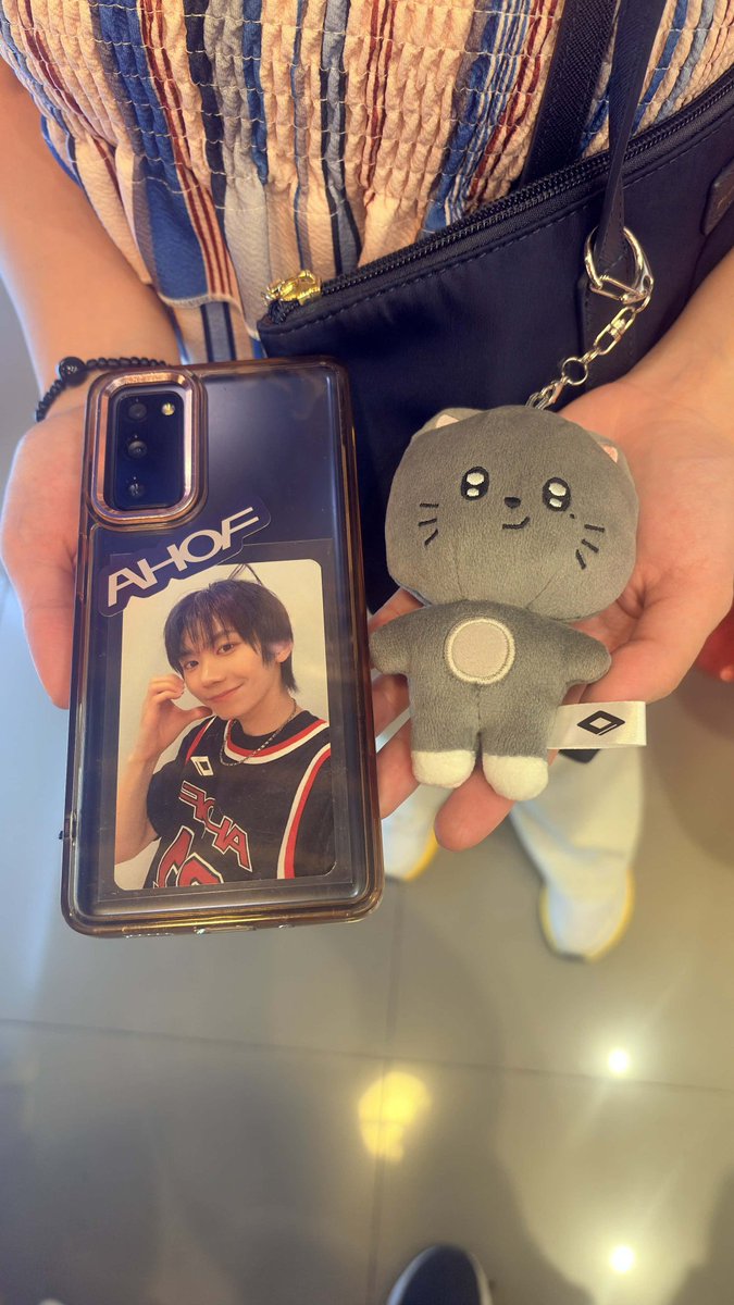 serene 💫 tweet media