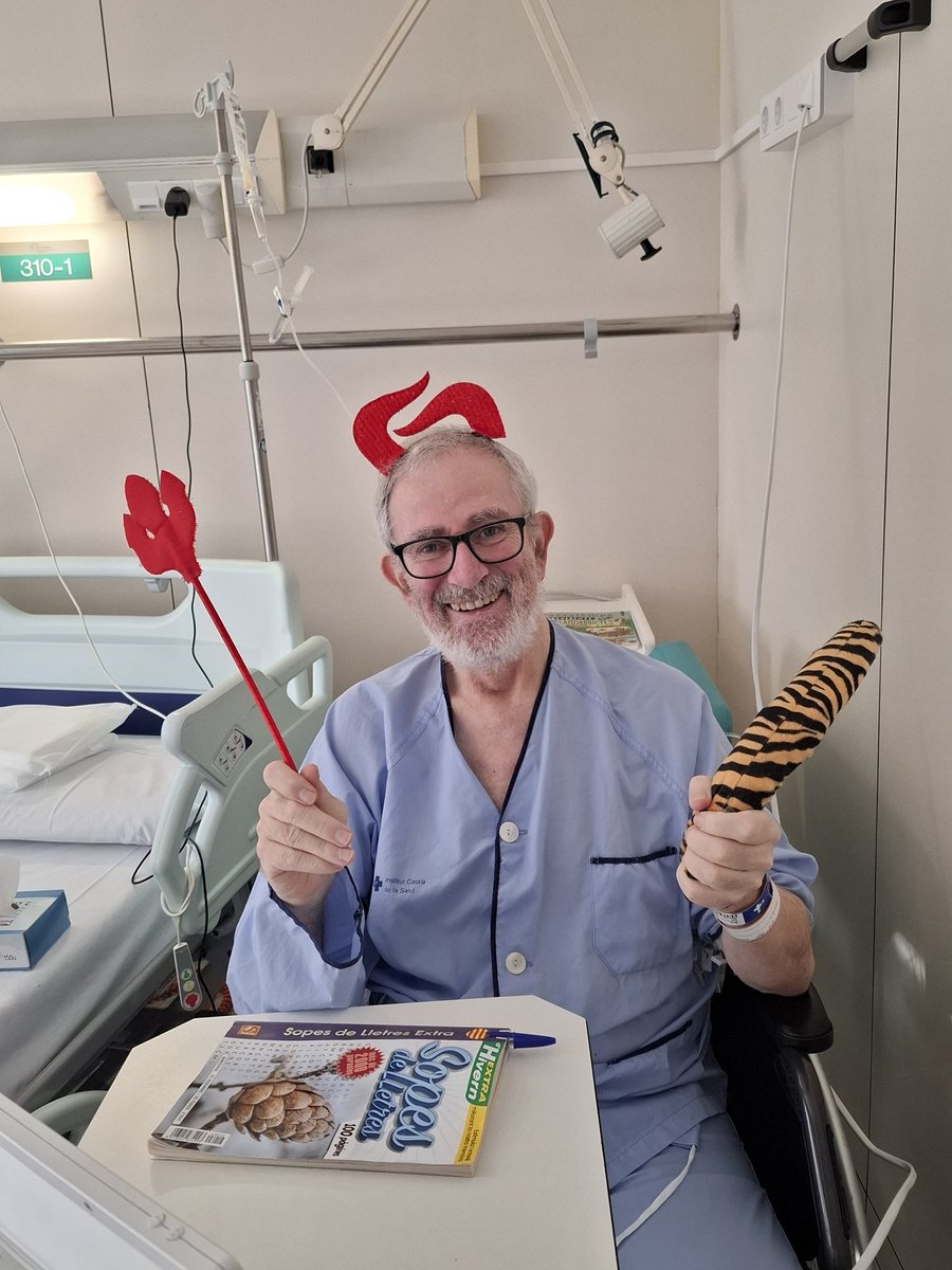 Més d'un mes ingressat a la Vall d'Hebron, avui carnaval!!!!