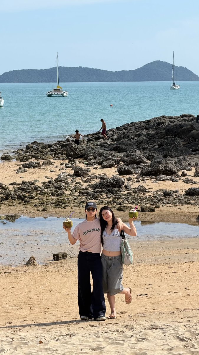 📢🔔

SOCIAL UPDATE 
[On IG story @ matinamina]

Welcome to Phuket 🌊💙

#️⃣#️⃣#️⃣
#MARCKRIS #MinaMatina 
#BUSbecauseofyouishine