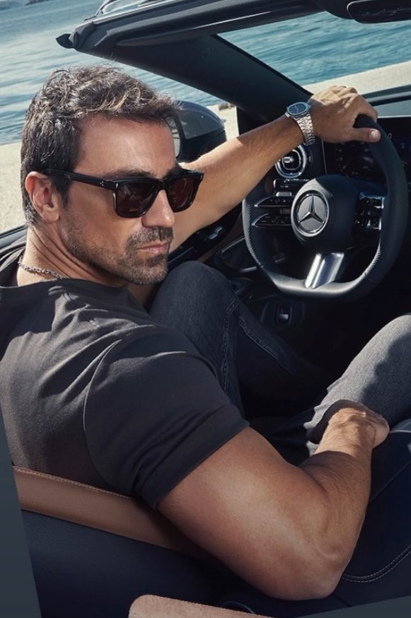 DdrGabriella's tweet photo. Tantissimi auguri di buon compleanno @ibrahimcelikkol una delle stelle luminose della Turchia.. 14/02/1982❤️ https://t.co/SzWyYMzHLc