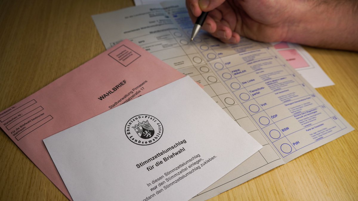 Landtagswahl: Wahlbenachrichtigungen gehen an die Haushalte

Wahlbenachrichtigungen für Landtagswahl 2026 in Pirmasens werden versendet. Infos &amp; Briefwahl unter pirmasens.de/wahlen

pirmasens.de/leben-in-ps/bu…