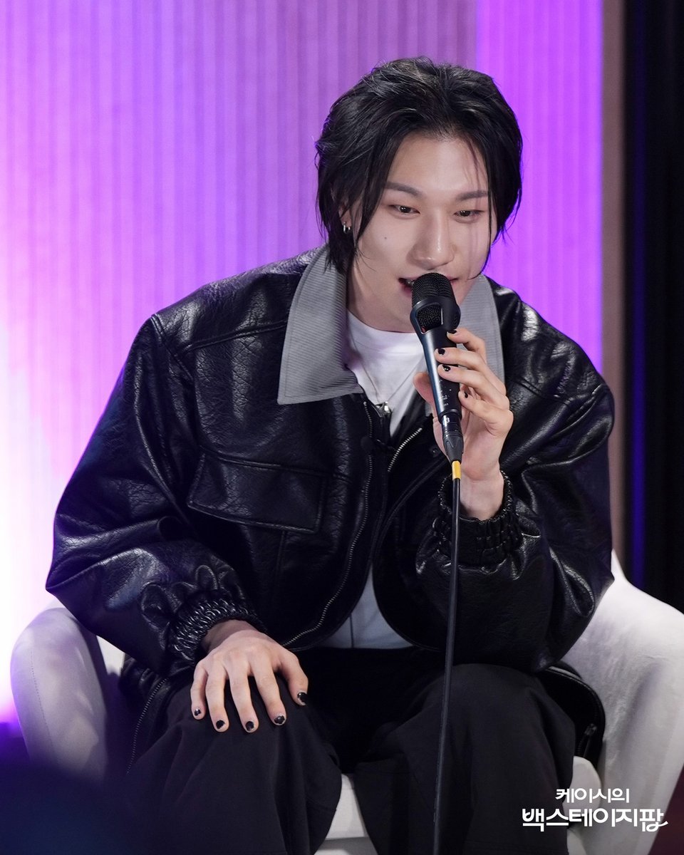 studio_donuts_'s tweet image. 예담이랑 마이클 잭슨 얘기 너무 재밌잖아요...🥹

레전드 팝 라이브 토크쇼🎙️
[케이시의 백스테이지팝]
목요일 오후 6시 | 유튜브 스튜디오:D

#방예담 #BANGYEDAM @_YEDAM_OFFICIAL 
#케이시의백스테이지팝 #BackstagePop