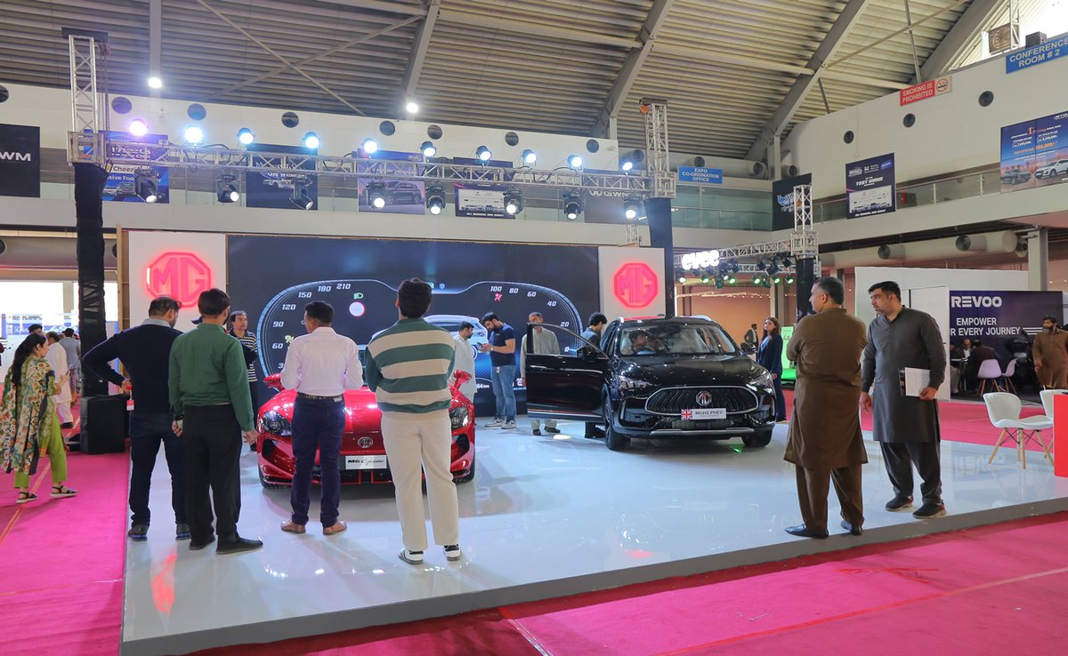 CentresExpo's tweet image. New Wheels Expo
Start date Feb 14, 2026
End date Feb 15, 2026
Timings: 12:PM to 8:00PM
Venue: Hall-3
#NewWheelsExpo #PakWheels #PakWheelsAutoStore #PakwheelsCommunity #AutoShow2026 #Haval #MG #GWM #newcars #lahore #ExpoCentreLahore #highlightseveryone