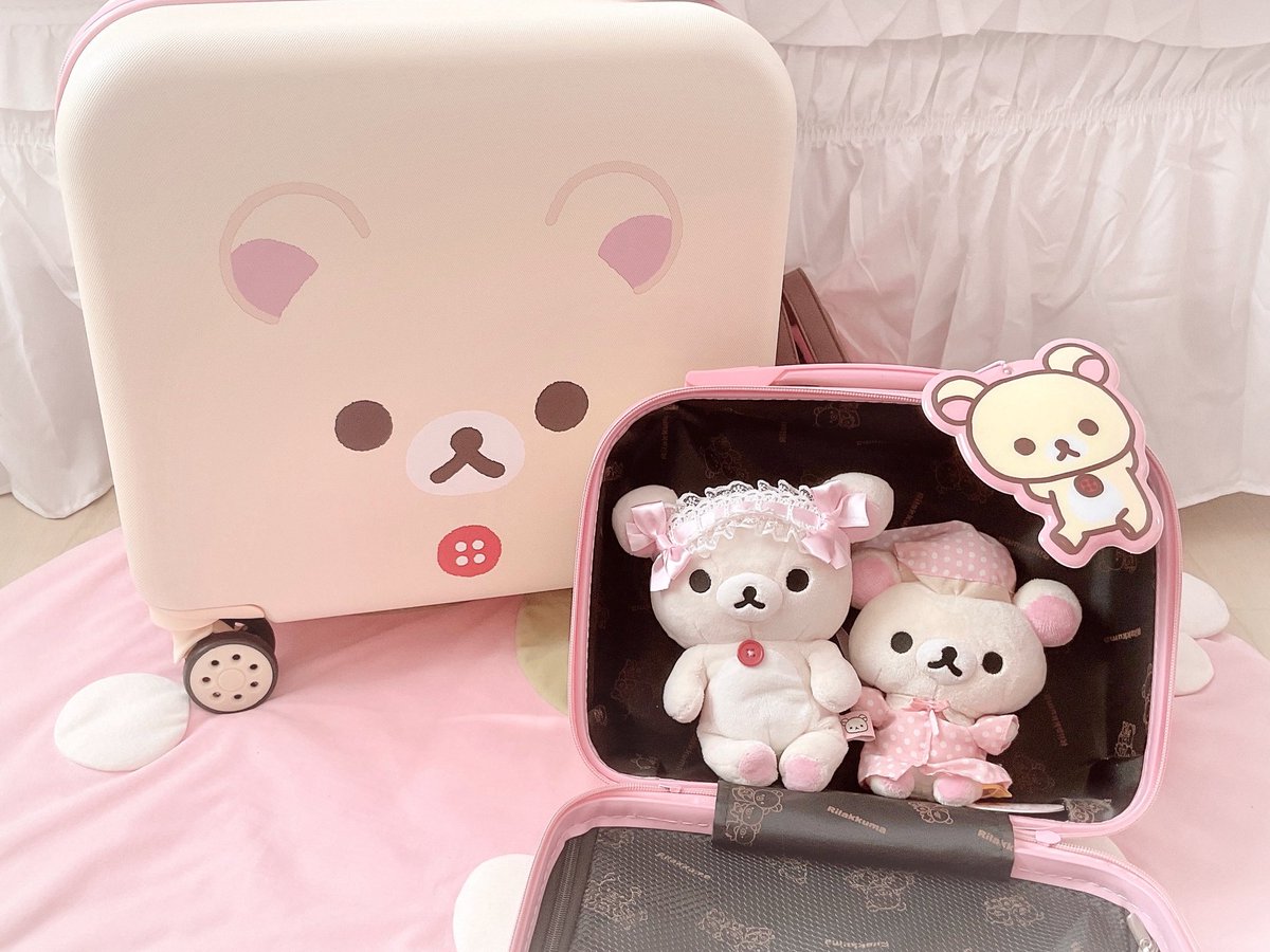 #RT추첨 #RT이벤트 
한 분께 원하시는 레디백 제품 1종을 보내드려요 ៸៸៸ ♡

덕질메이트에서 귀여운 리락쿠마 캐리어와 레디백이 나왔어요 🧸🐾 인테리어 소품으로 두어도 사랑스럽구 여행 갈 때 들고 다니기에도 딱이랍니다 💕

일상에 귀여움 한 스푼 더해보세요 (>ω<♡)