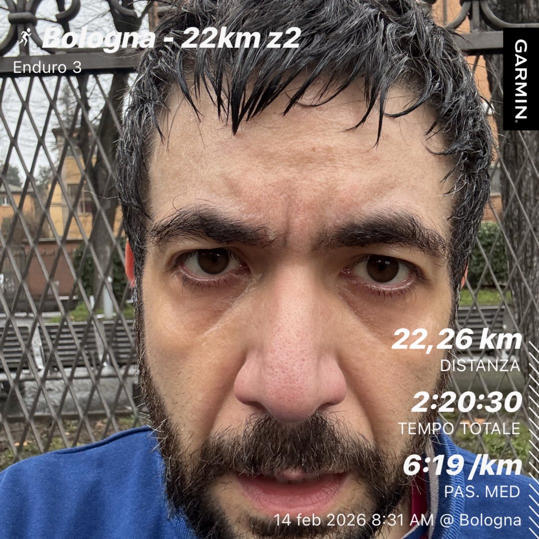 noneim's tweet photo. “E anche oggi sono uno che è andato a correre questa mattina”. #veganathletes #veganpower #running https://t.co/M589USALHx