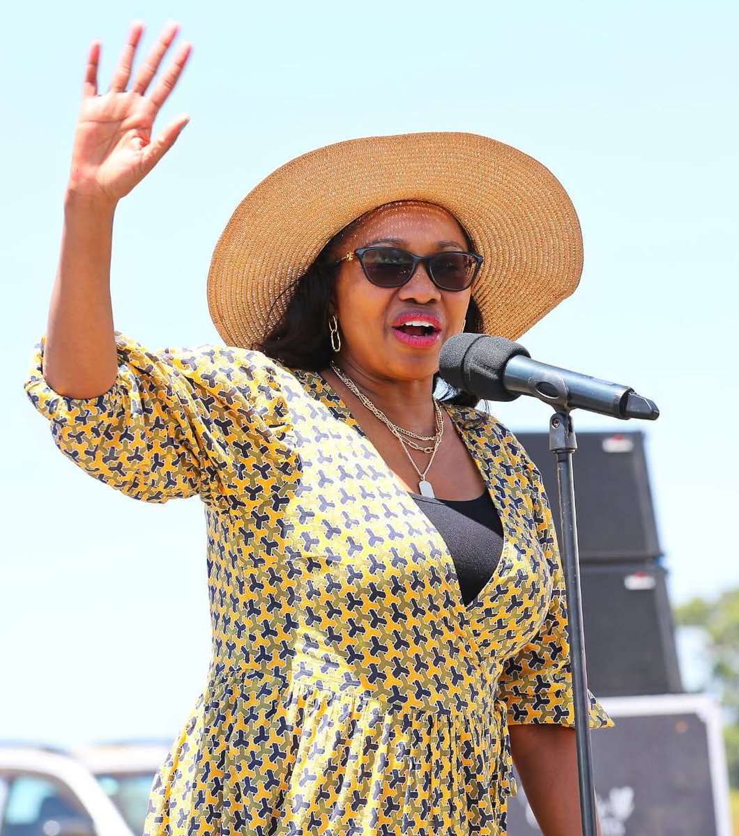 Terry_ke001's tweet photo. Secure land ownership, modern markets, water projects, and road infrastructure reflect Governor Kihika’s holistic development approach.Her agenda promotes economic empowerment, community wellbeing, and sustainable growth for Nakuru County. Delivering For Nakuru #KihikaInAction https://t.co/P9OCnoVUFV