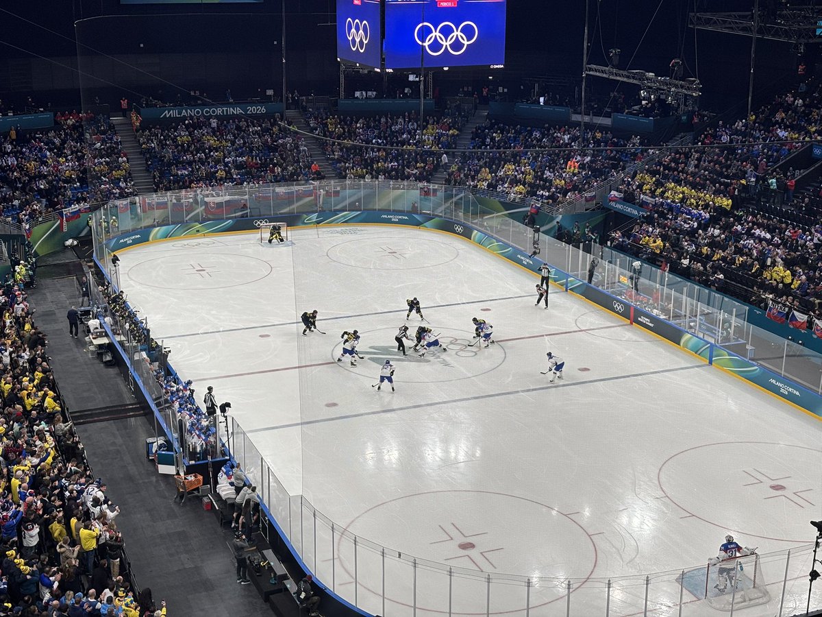 Here we go. Sweden &amp; Slovakia in a must-win for the Swedes #Olympics2026