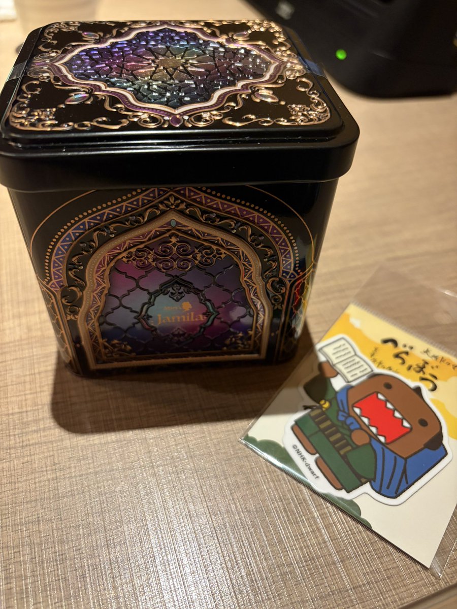 友達に手に入れてもらった！人生初ジャミーラ缶だ！ あと蔦重