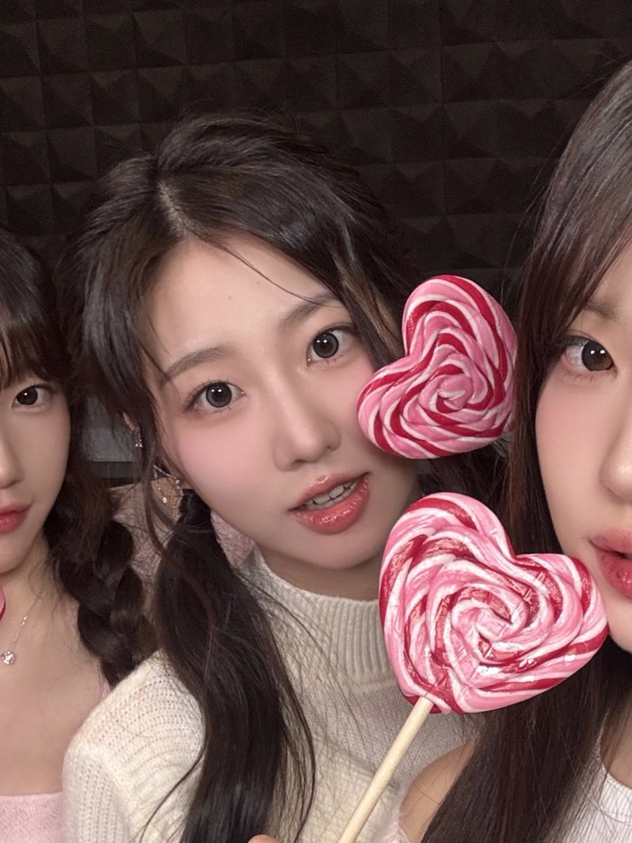 이잉 얼굴 넘 좋음이...😍