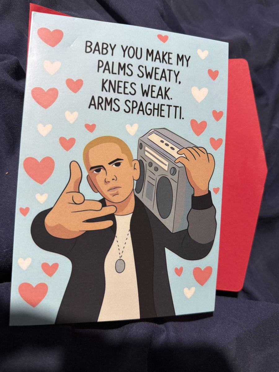 hyper_psycho92's tweet photo. Best valentines card ever 🤣 The man knows 👏🏻
#eminem https://t.co/UdpZ4X64D1