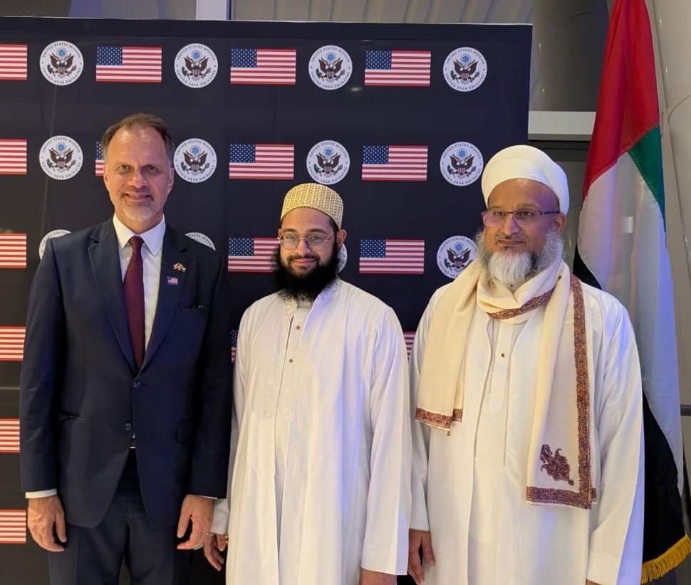 Bohras_MidEast's tweet photo. Members of the #UAE @Dawoodi_Bohras community were delighted to join Consul General H.E. Robert Raines and other distinguished diplomats at the InterContinental #Dubai Festival City to mark the USA’s 250th Independence anniversary. 🇺🇸🤝🇦🇪
The evening was a display of the community's shared values and commitment to cultural exchange.
#USA250 
@Bohras_USA @USAinUAE
