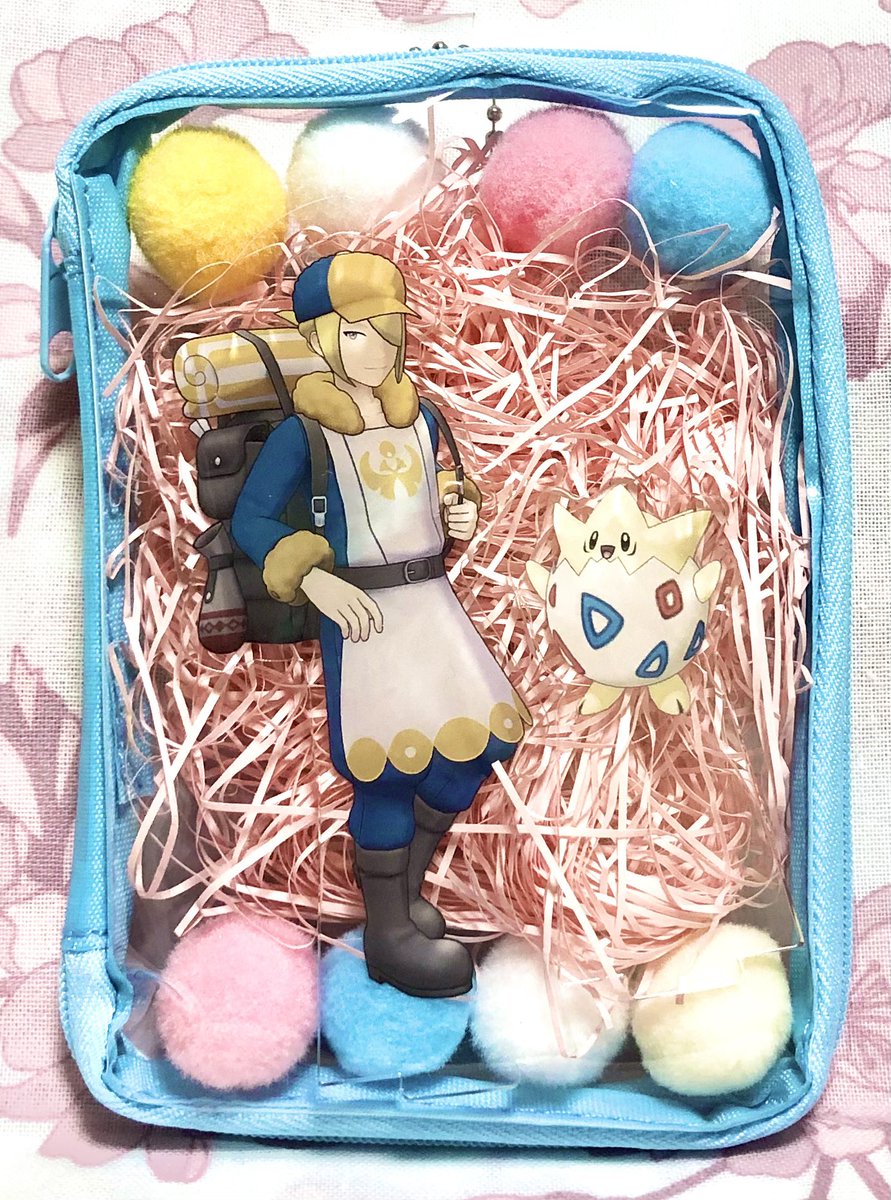 今日買ったアクスタはﾄｹﾞちゃんがデコった
はっぴーばれんたいん🤍