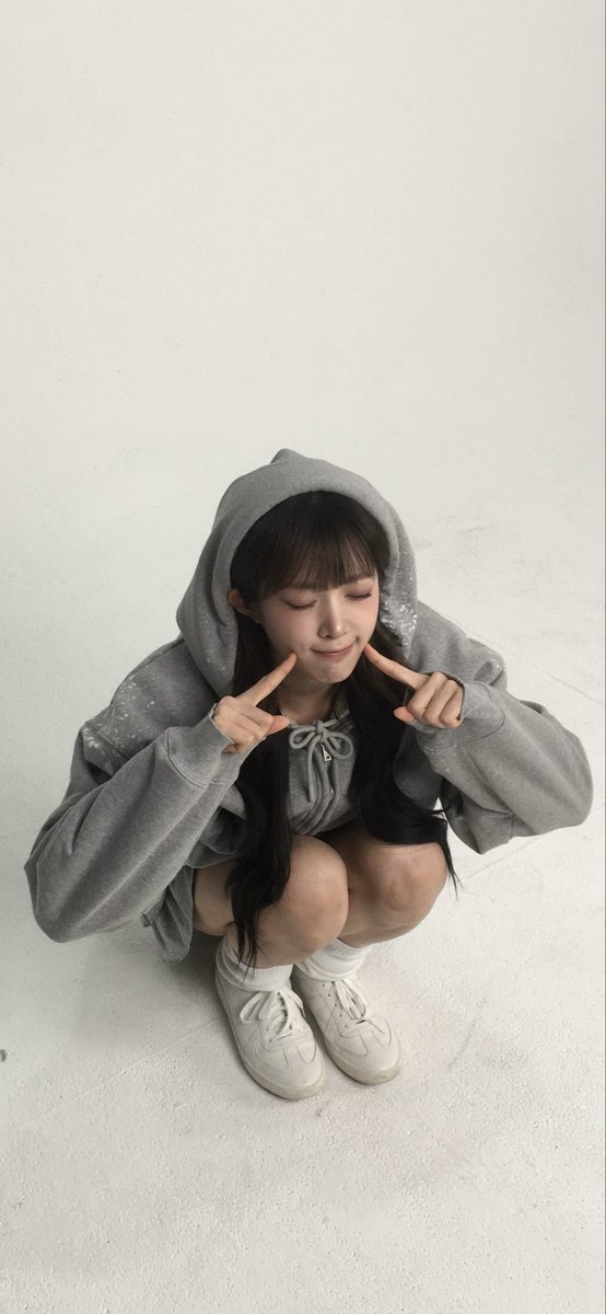 tripleSwp's tweet photo. triplescosmos twitter update

#tripleS #트리플에스 #トリプルS
#Nien #니엔 #ニエン https://t.co/d2xhueJQuB