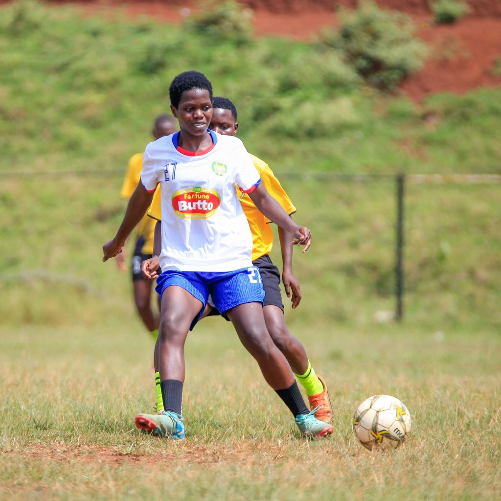 BulWomen's tweet photo. #PracticeGame
BUL Women FC 6-1 JIPRA
Hadijja ⚽️⚽️
Flavia ⚽️⚽️
Shamim ⚽️
Nakato ⚽️ || #BULWFC || #TheEasternGiants https://t.co/uYHZSrWqhw