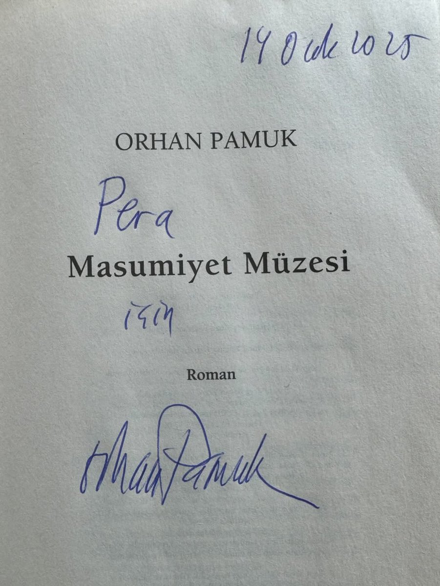 onedio's tweet photo. Selahattin Paşalı: 

“Masumiyet Müzesi'ni okurken Orhan Bey'in romanı kızına ithaf ettiğini gördüm.

O gün ben de bu paylaşımda kızım için yazacaklarımı hayal ettim. Mahcup olmamak, gururlandırmak dileğiyle... Umarım bir gün okursun. Kızım Pera'ya ve sevgili eşime.” https://t.co/CIQKZviymx