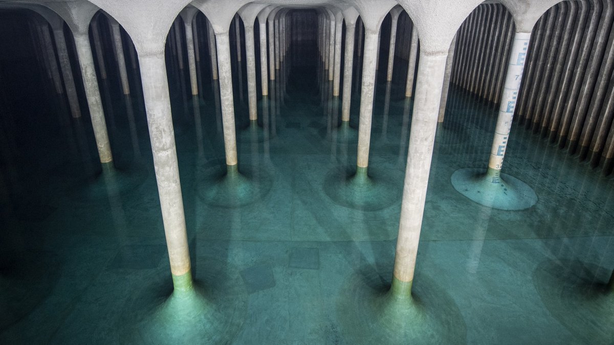 The József Gruber Water Reservoir in Budapest. Photos by János Bődey.