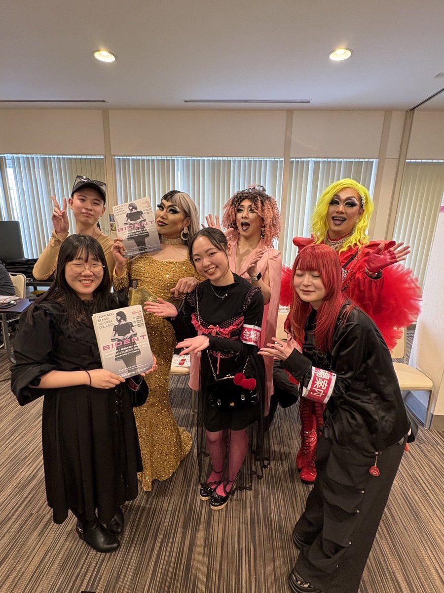 Rebirth6391's tweet photo. ファッションショーから、7丁目のママ出勤〜✨ https://t.co/FT94Jwgdig