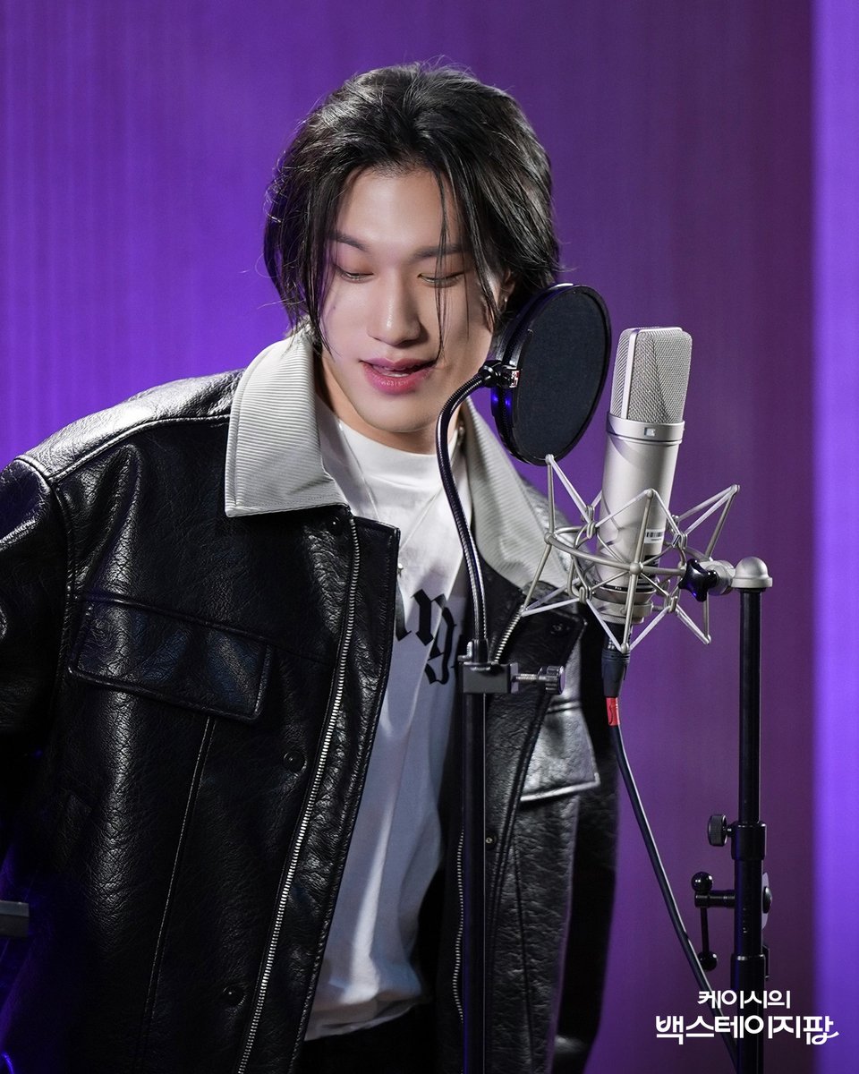 studio_donuts_'s tweet image. 초콜렛 왜 먹어요? 방예담 노래 들으면 되는데..🍫🤍

레전드 팝 라이브 토크쇼🎙️
[케이시의 백스테이지팝]
목요일 오후 6시 | 유튜브 스튜디오:D

#방예담 #BANGYEDAM @_YEDAM_OFFICIAL 
#케이시의백스테이지팝 #BackstagePop