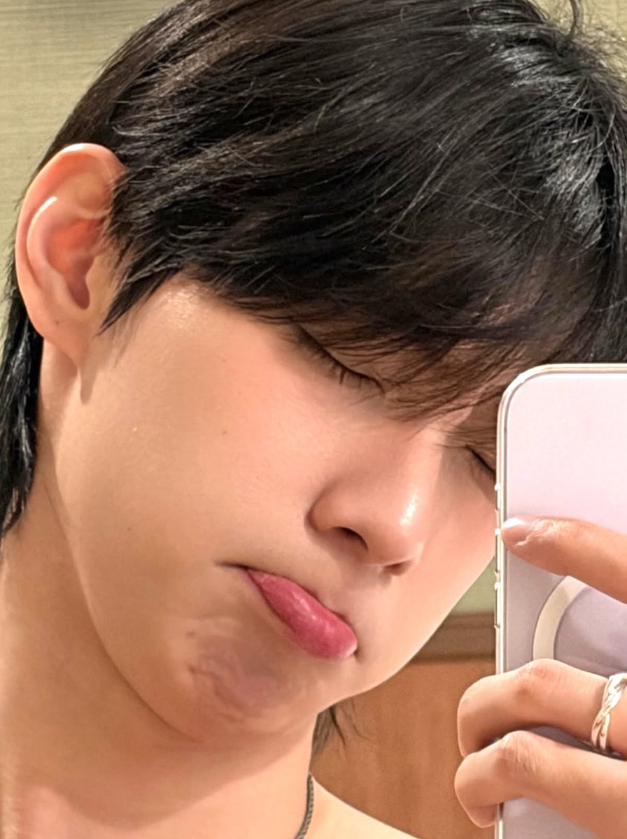 눙 tweet media