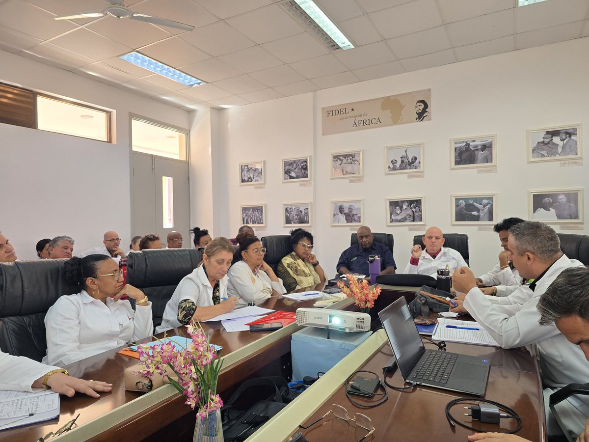 Se desarrolla nuestro Balance del año 2025 en la #BMCGuineaBissau con el deber cumplido trazando nuevas estrategias asistenciales, docentes y de atencion al colaborador. <a href="/CubacooperaGb/">CubaCoopera Guinea Bissau</a>