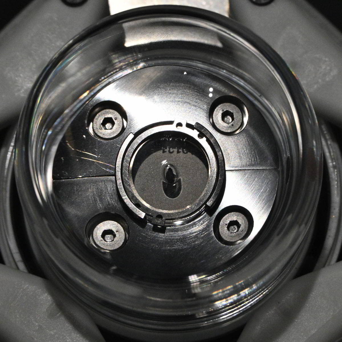 インターメディアテク
特別展示『メテオラプソディ －隕石探査』

標本名：小惑星リュウグウの砂
採集場所：小惑星リュウグウ上の人工クレーター
（採集：JAXAはやぶさ2探査機）