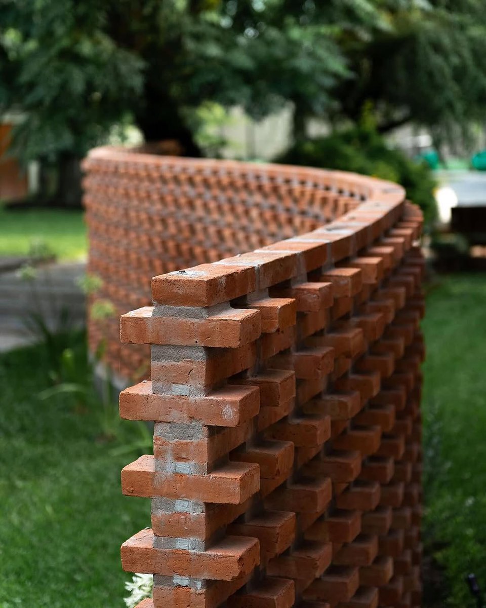 parametricarch's tweet photo. 🧱Belgrano Barbecue &amp; Studio by Estudiova Arquitectos https://t.co/HiTGkukT0d