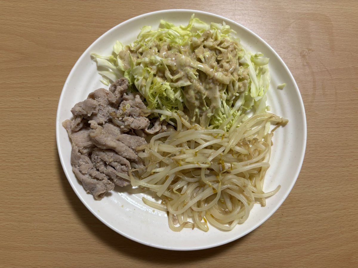 Reo_tommy's tweet photo. とりあえずBMI25は見えてきた
食事設計＋運動が結局王道だ

#男飯 #自炊記録 #料理 #料理記録 #おうちごはん #おうちごはん𓎩𓌉𓇋 #単身赴任 #炭水化物 #野菜 #バランス #運動 #ランニング #ダイエット #カロリー #汁物 #糖質コントロール #BMI #食事設計 #運動 https://t.co/WpzFySrK2i