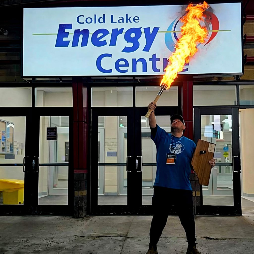 RaymondCowell tweet media