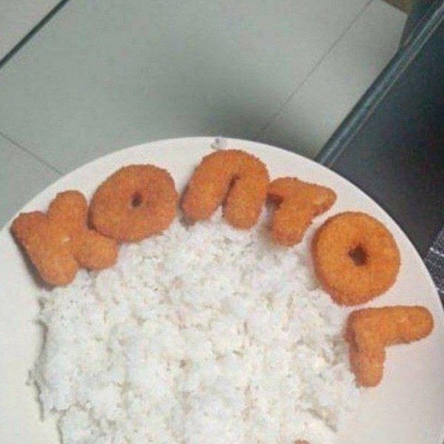 Masakin naget buat anak umi yang kerjaannya tidur mulu dari pagi ampe malem