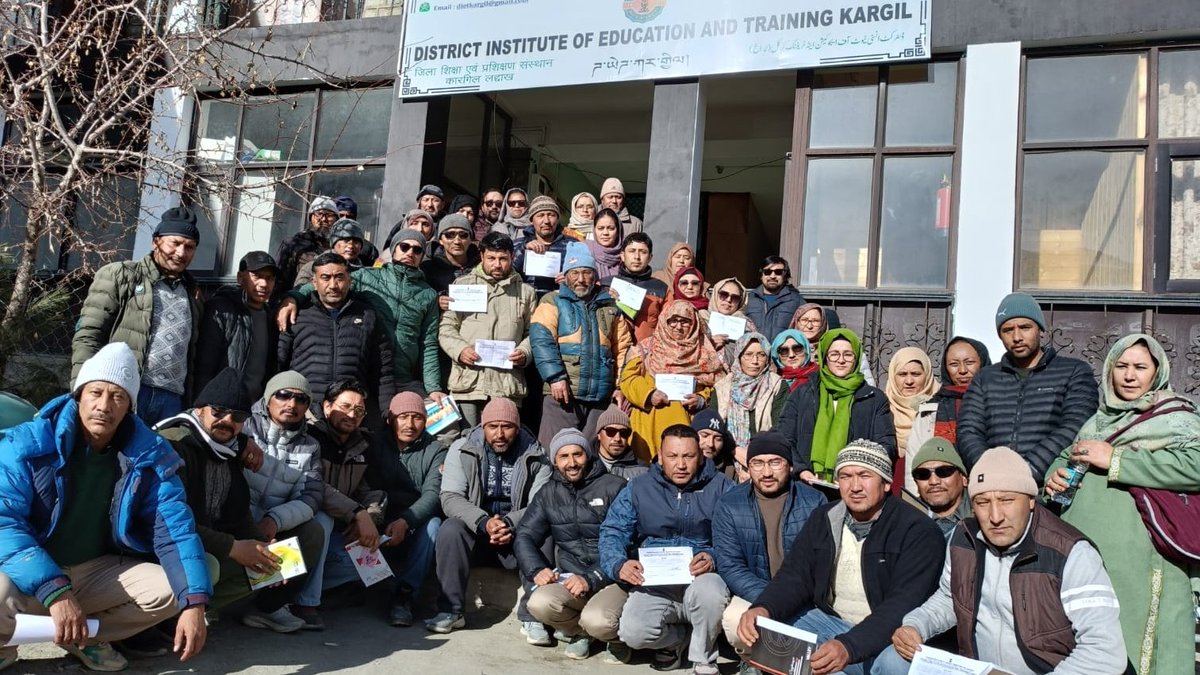 DietKargil's tweet photo. Thrilled to announce the successful conclusion of 2-days training program for 45 School Health Ambassadors on School Health & Wellness at DIET Kargil! Invaluable resources and expertise shared by Dr. Jalil Wani (BMO/Nodal SH&W), Dr. Murtaza Ali (Psychiatrist), Syed Hassan (Psychologist), Asadullah (Adolescent Health Councillor), & Dr. Willayat Ali (Nodal SH&W DIET). Aligning with #NEP2020 focus on holistic education, to empower schools to prioritize student well-being, mental health, & physical fitness for a brighter future. @lg_ladakh @LAHDC_Kgl @ashishkundra @dc_Kgl @dse_ladakh @ZakirHussain078 @dio_leh @DIPR_Kargil