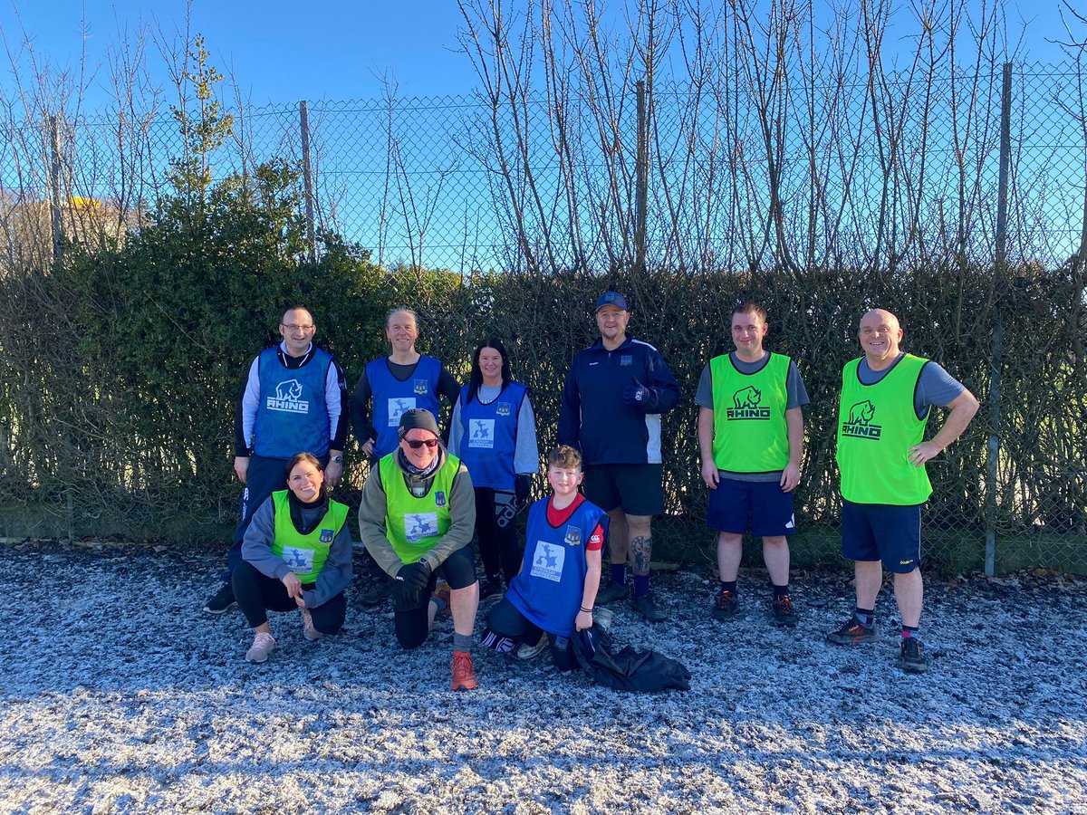 ❤️🏉 An early Valentine’s start for the club we love the most! 🏉❤️

Frozen pitches? No problem. Love always finds a way… and so does rugby! 

Roses are red,
Violets are blue,
No matter the weather,
There’s always rugby to do!

#aswands #RugbyFamily #ValentinesVibes #allweather