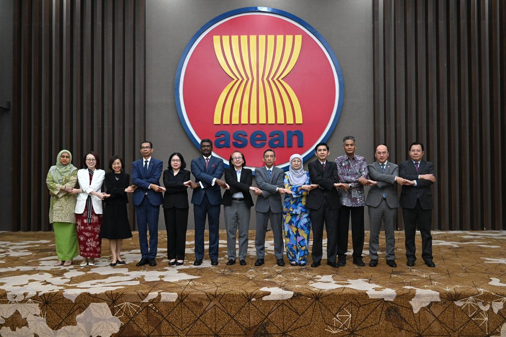Philippine Permanent Mission to ASEAN tweet media