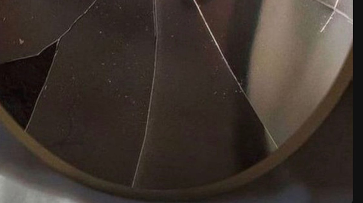 ليان tweet media