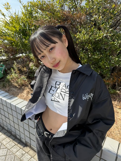 NananeのTwitter画像34