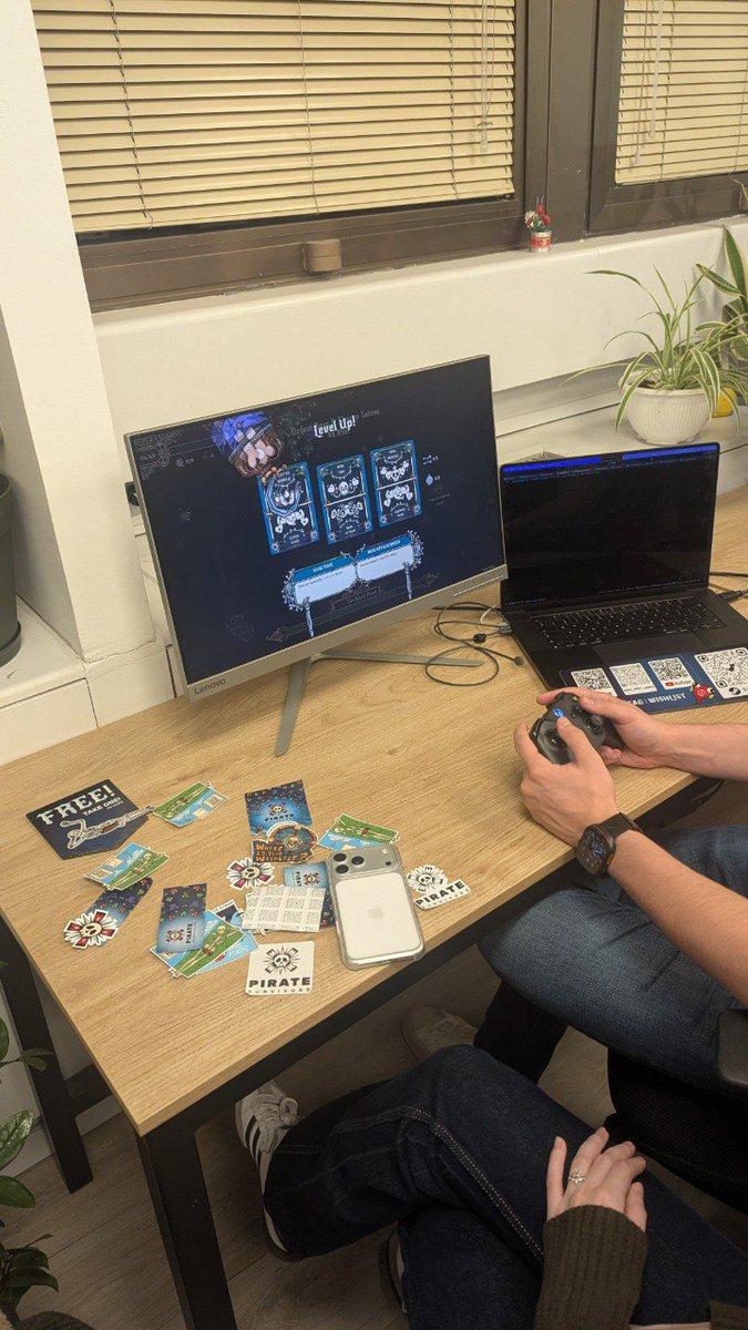 Just had another playtesting session, got really great feedback and it's time to go back into polishing mode ✨🏴‍☠️
#screenshotsaturday #GodotEngine #Indiedev #PirateSurvivors