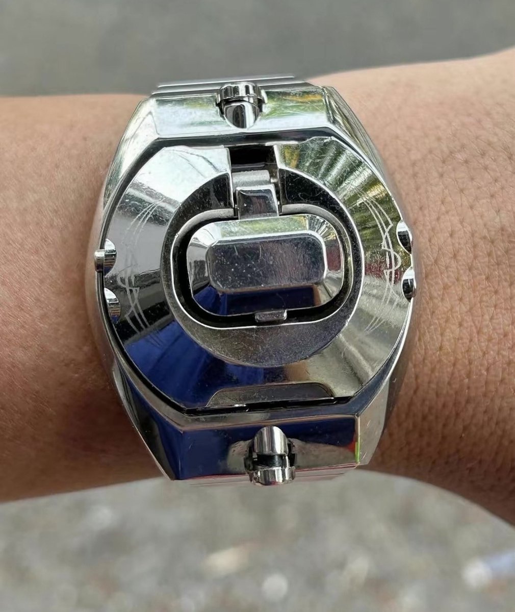 The Tokima Robot Watch, released by Bandai in 1998