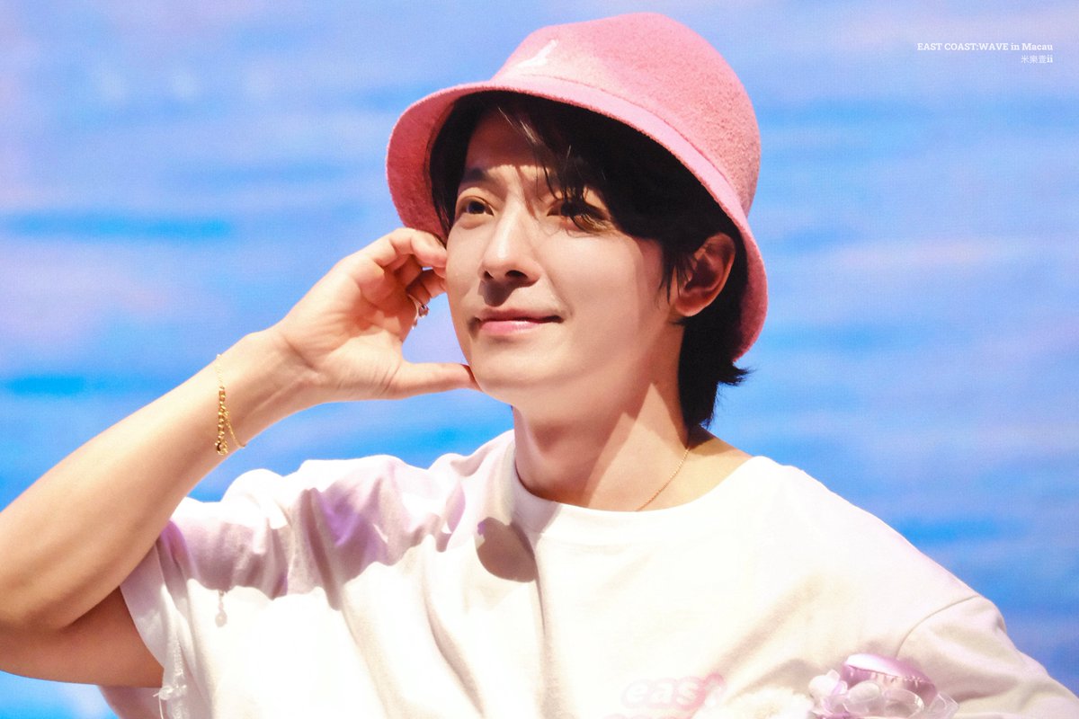 今天来点脸颊比心小海
#EAST_COAST_WAVE_IN_Macau
#SUPERJUNIOR 
#슈퍼주니어 
#Donghae 
#李东海 
#이동해 
#ドンへ