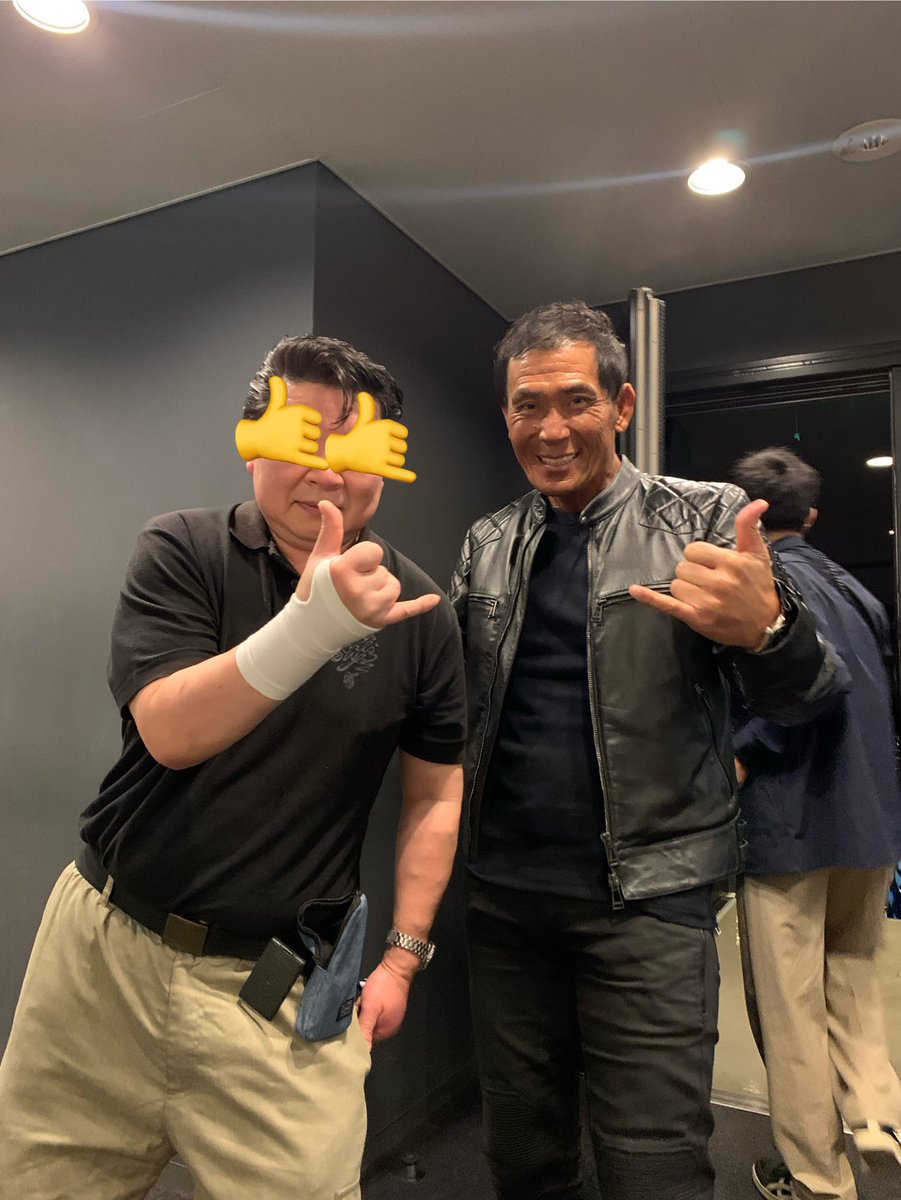 YASAIno_OTOMEZA's tweet image. 女子流ワンマン2部で
ゲッタマンさんに遭遇🤙
『💐お花』ありがとうございました✨ツーショットも🤳😆
＃GETTAMAN
＃女子流
＃東京女子流